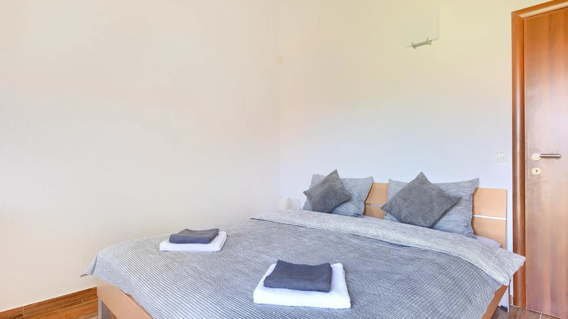 Villa Lara 2 Liznjan Croatia